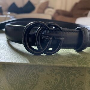 Gucci GG Marmont thin belt